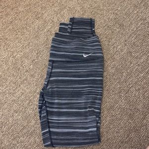 Nike leggings